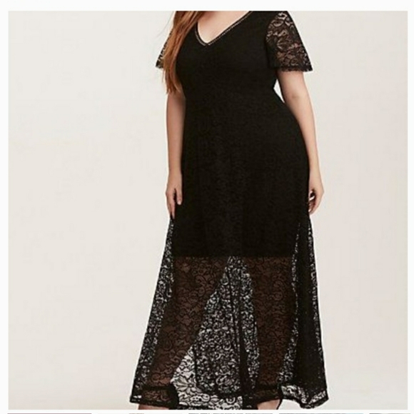 torrid Dresses & Skirts - Torrid crochet black lace v-neck maxi lbd dress